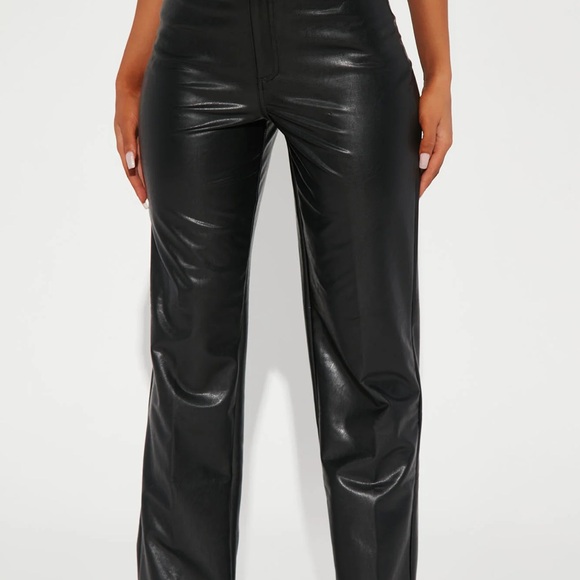 black fashion nova leather pant size medium - Picture 2 of 7